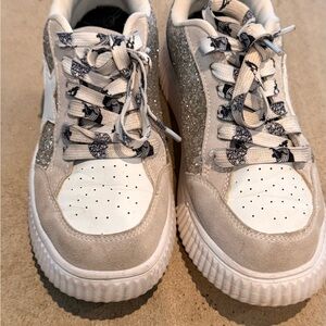 Source Unknown Sparkling White and Gray Sneakers